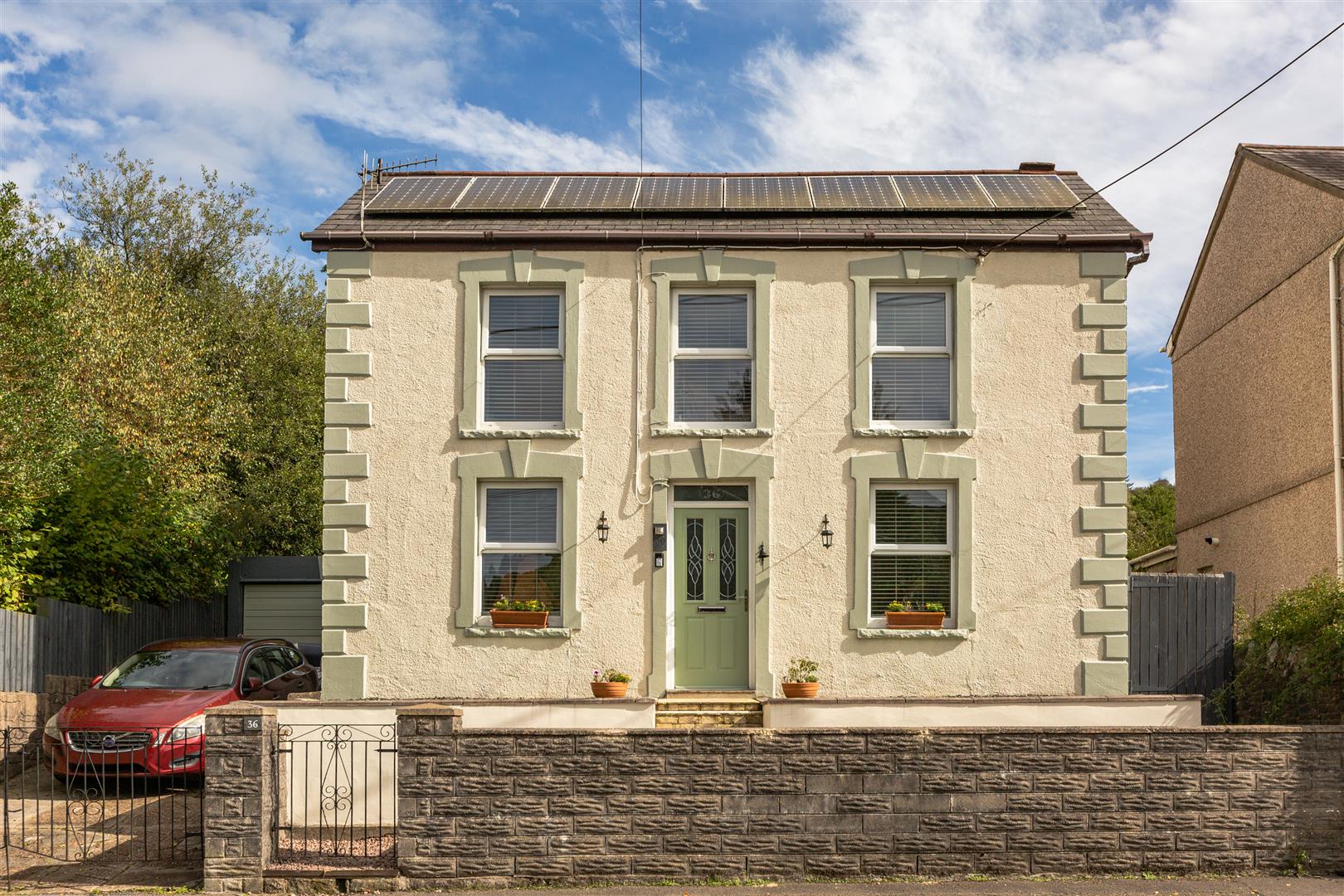 Commercial Road, Pontardawe, Swansea, SA8 4SL